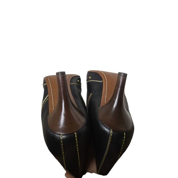 Louis Vuitton Suhali Leather Stud Pointed Ankle Boots Size 37.5 - Picture 6 of 12